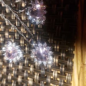 Pretty  pink  earrings and necklaces set